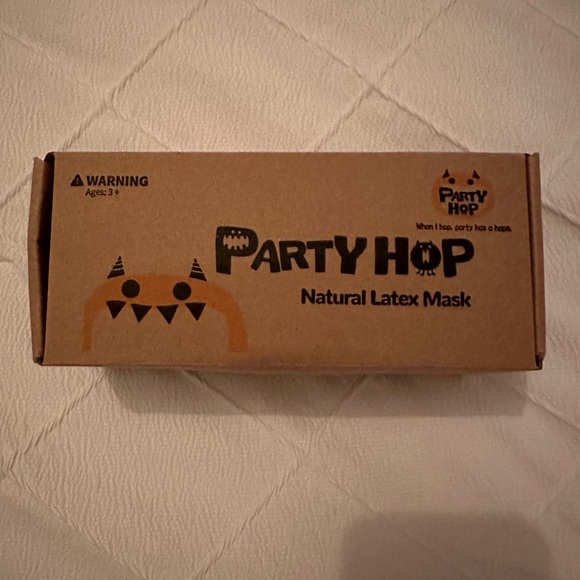 Halloween Dinosaur Mask - Picture 5 of 5